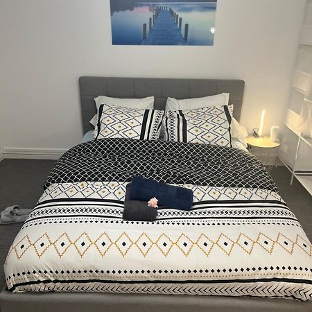 Sinclair House Apartment Viry-Châtillon Екстериор снимка